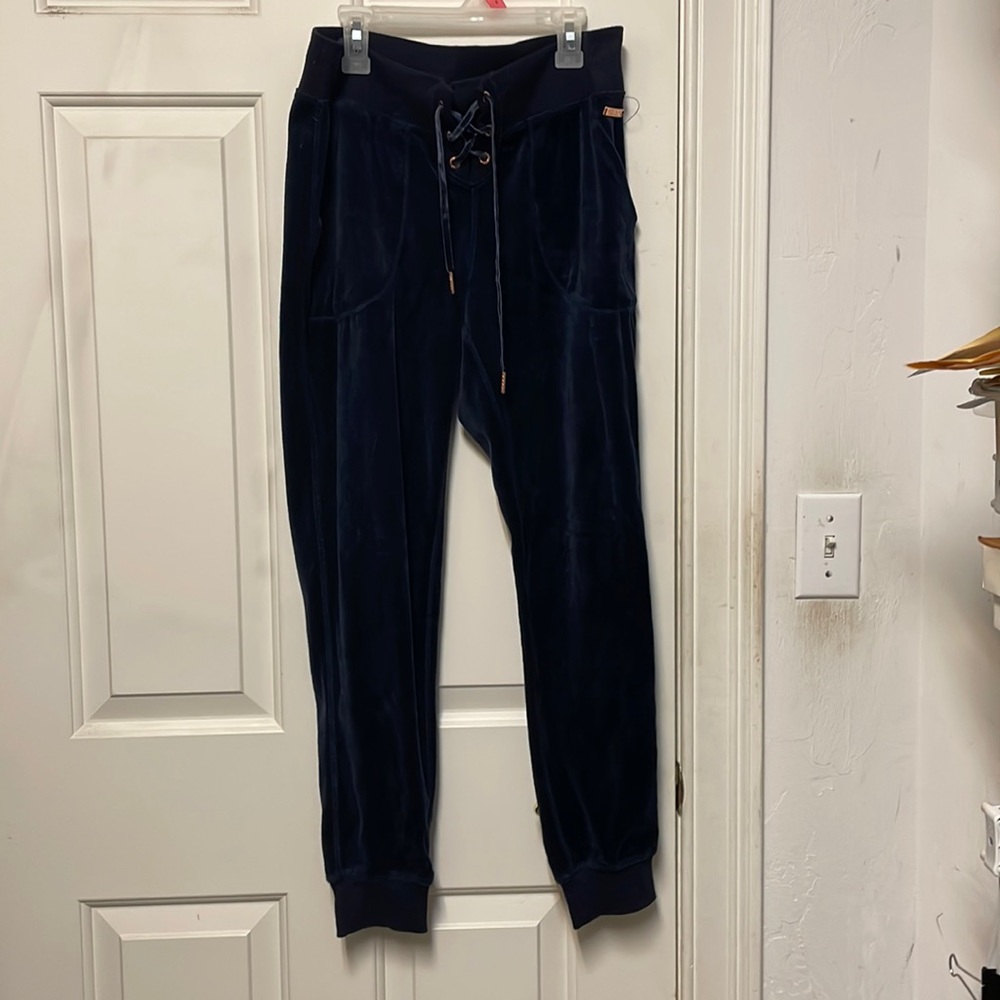 Betsy Johnson super chic comfy navy velvet joggers
